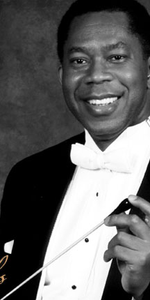 Photo of Conductor Paul-Elliott Cobbs